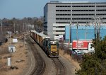 CSXT 8873 Leads L070 into Portland